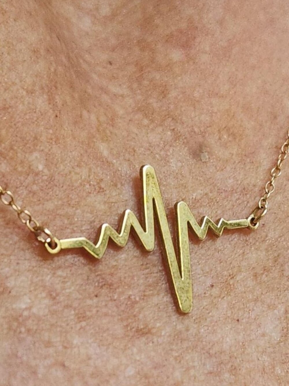 10K Solid Gold Minimalist Heartbeat (EKG) Line Necklace -16"
